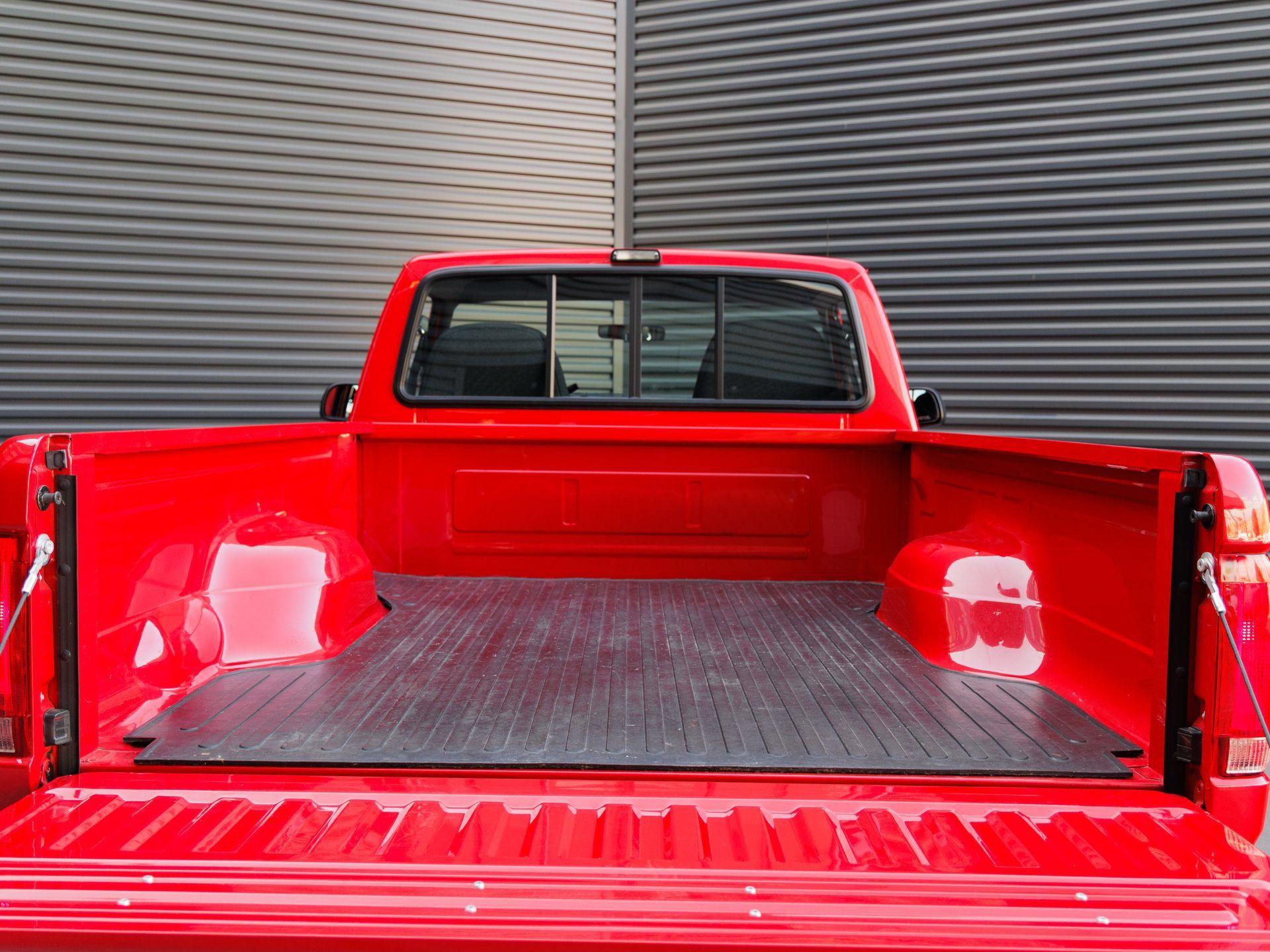 Used 1993 Ford F150 Lightning RWD image 30