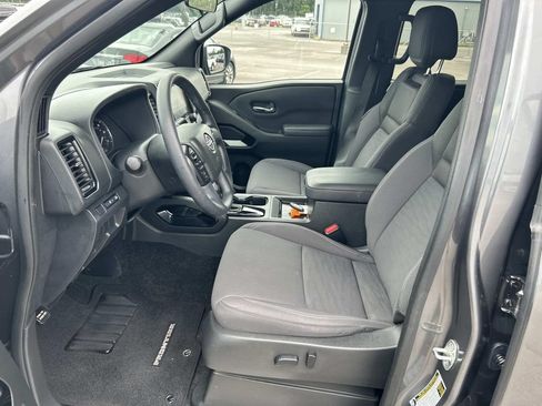Used 2023 Nissan Frontier SV w/ Midnight Edition Package RWD image 26