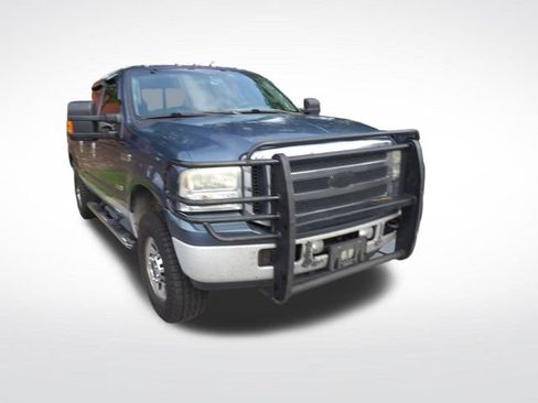 Used 2006 Ford F250 XLT AWD/4WD image 2