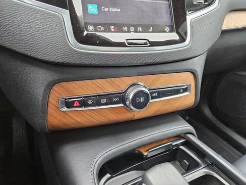 Used 2023 Volvo XC90 T8 Plus w/ Protection Package Premier image 24
