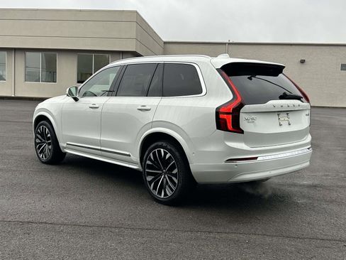 New 2026 Volvo XC90 B6 Ultra image 5