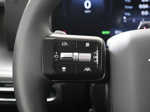 New 2026 Hyundai Ioniq 9 Limited AWD/4WD image 31