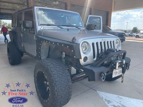 Used 2017 Jeep Wrangler Unlimited Sport w/ Quick Order Package 24S AWD/4WD image 1