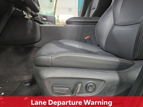 Certified 2025 Toyota Land Cruiser image 34