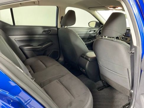 Used 2025 Nissan Altima 2.5 SV FWD image 20