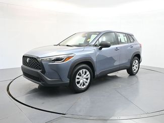 Used 2023 Toyota Corolla Cross L FWD video 3