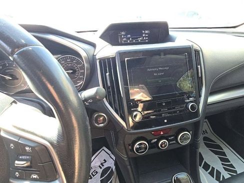 Used 2017 Subaru Impreza 2.0i Limited w/ Moonroof/BSD & Rcta/Eyesight image 8