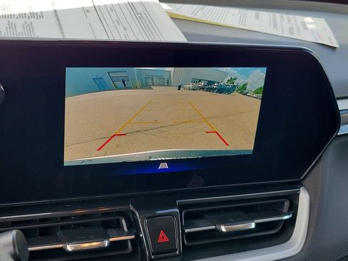 Used 2025 Chevrolet TrailBlazer LT w/ Driver Confidence Package FWD image 17