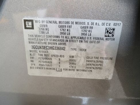 Used 2017 Chevrolet Silverado 1500 LTZ Z71 AWD/4WD image 33