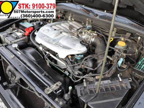 Used 2001 Nissan Pathfinder SE image 20