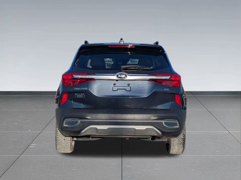Used 2021 Kia Seltos EX image 5