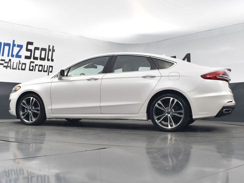 Used 2019 Ford Fusion Titanium image 19