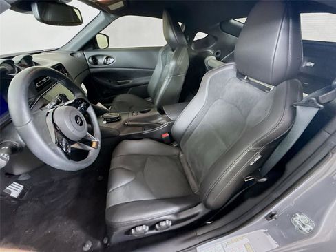 Used 2026 Nissan Z Performance w/ Floor Mat Package RWD image 2