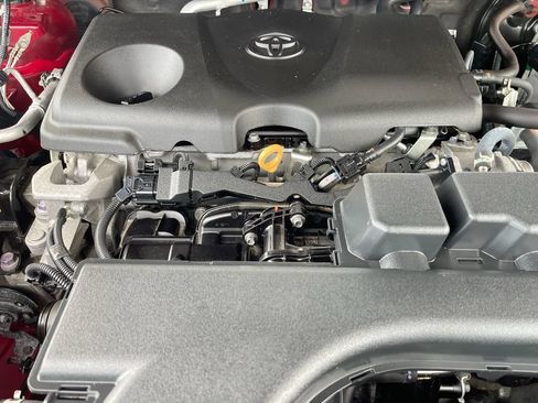 Certified 2023 Toyota RAV4 XLE Premium AWD/4WD image 18