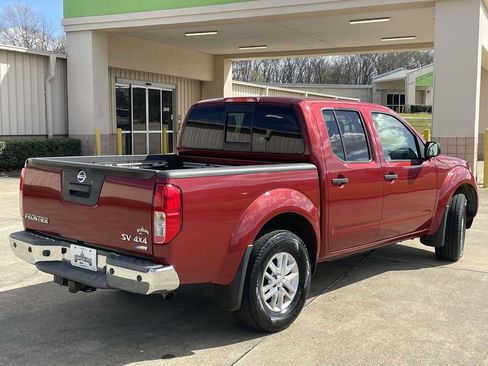 Used 2019 Nissan Frontier SV w/ Value Truck Package image 3