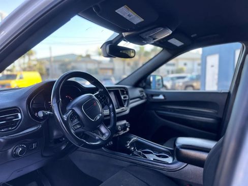 Used 2023 Dodge Durango SXT RWD image 11