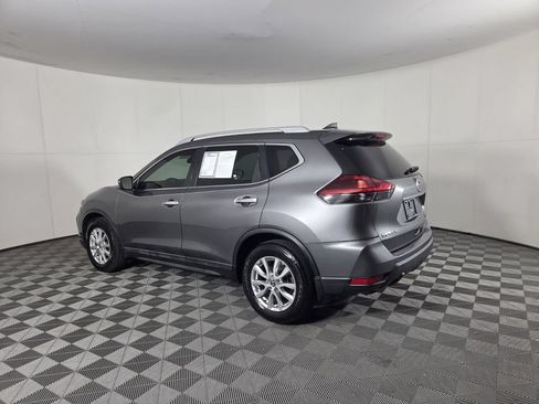 Used 2020 Nissan Rogue S w/ Special Edition Package FWD image 8
