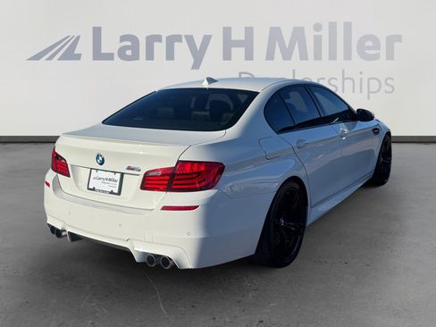 Used 2013 BMW M5 image 5