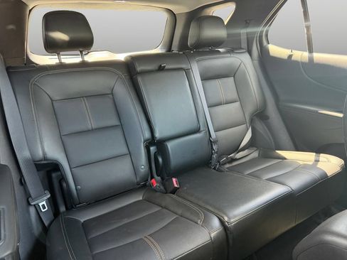Used 2024 Chevrolet Equinox Premier AWD/4WD image 21
