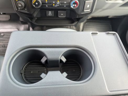 New 2026 Ford F250 XL w/ XL Chrome Package image 15