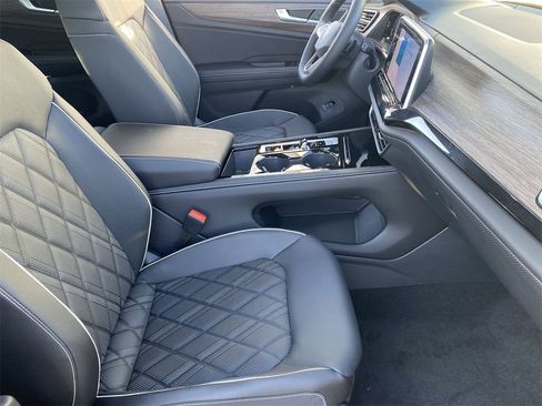 New 2026 Volkswagen Atlas SEL Premium R-Line image 8