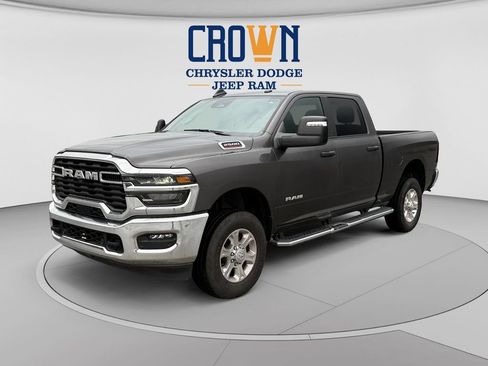 Used 2026 RAM 2500 Big Horn AWD/4WD image 7