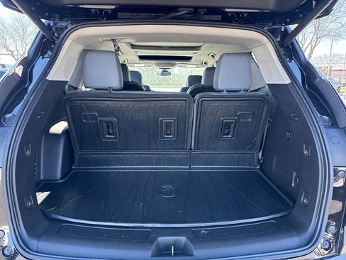 Certified 2021 Buick Enclave Premium w/ Sun and Sites Package image 37