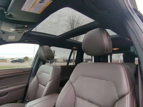 Used 2019 Mercedes-Benz GLS 450 4MATIC image 10