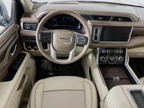 Used 2023 GMC Yukon Denali w/ Max Trailering Package image 23