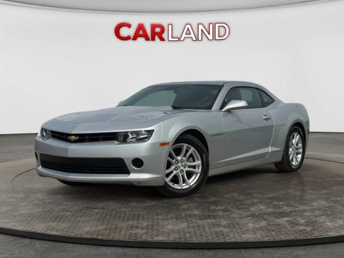 Used 2015 Chevrolet Camaro LS RWD image 1