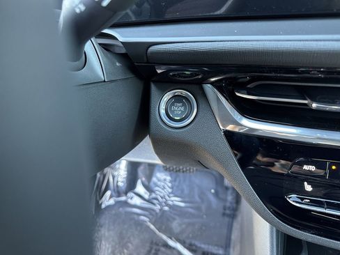 New 2026 Buick Envista Avenir image 24