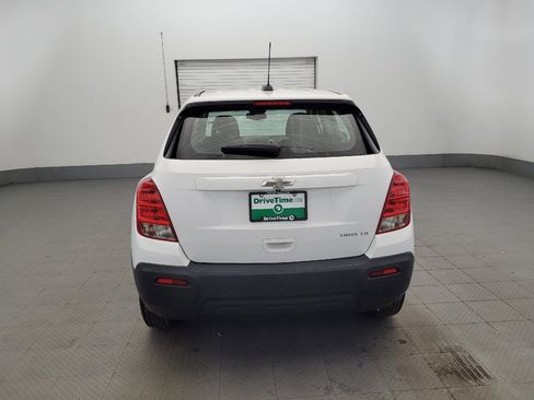 Used 2016 Chevrolet Trax LS FWD image 6