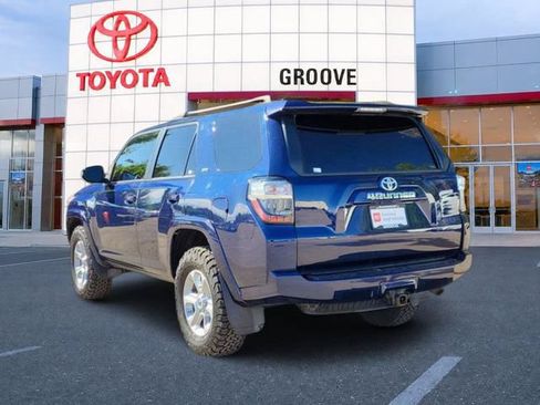 Used 2019 Toyota 4Runner SR5 Premium AWD/4WD image 3