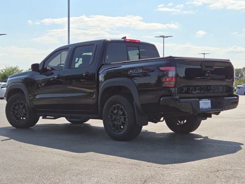 Used 2022 Nissan Frontier PRO-4X w/ Pro-4X Premium Package AWD/4WD image 17