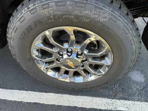 New 2026 Chevrolet Silverado 3500 LTZ w/ LTZ Plus Package image 8