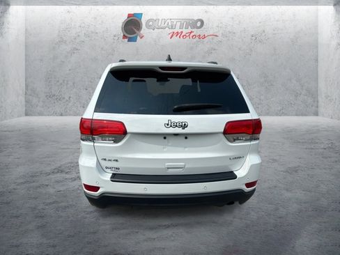 Used 2018 Jeep Grand Cherokee Laredo AWD/4WD image 4