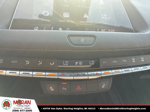 Used 2022 Cadillac XT4 Luxury w/ Cold Weather Package AWD/4WD image 18