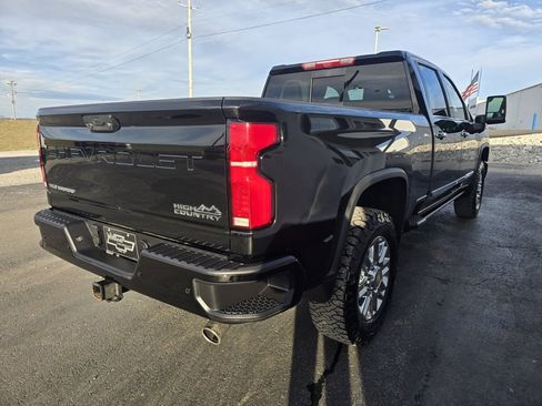 Used 2025 Chevrolet Silverado 2500 High Country w/ High Country Premium Package image 8