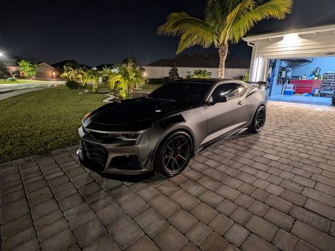 Used 2023 Chevrolet Camaro ZL1 RWD image 26