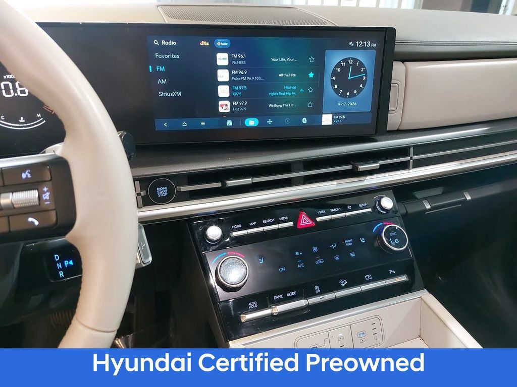 Used 2025 Hyundai Santa Fe SEL FWD image 21
