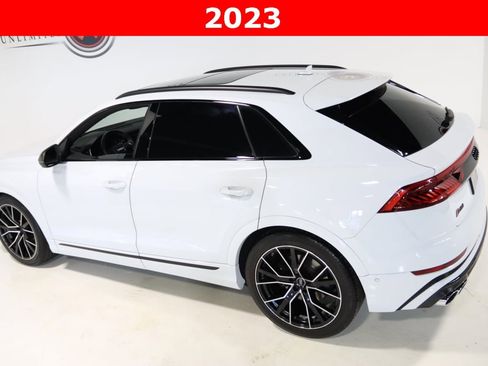 Used 2023 Audi SQ8 Prestige image 3