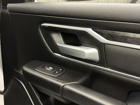 Used 2023 RAM 1500 Big Horn image 38