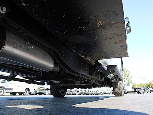 Used 2024 Chevrolet Silverado 3500 W/T w/ Snow Plow Prep Package AWD/4WD image 21