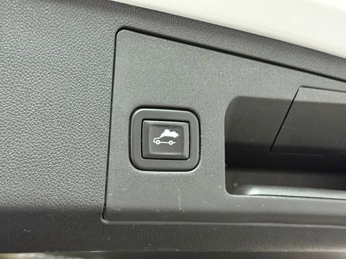 Used 2020 Cadillac XT4 Sport image 41