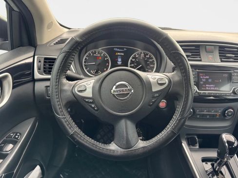 Used 2017 Nissan Sentra SV FWD image 14