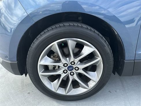 Used 2018 Ford Edge Titanium w/ Equipment Group 302A image 19