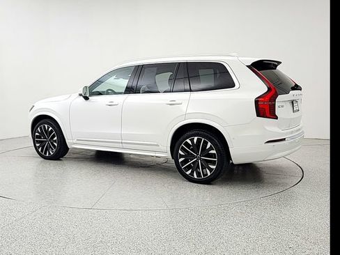 Used 2025 Volvo XC90 B6 Plus AWD/4WD image 7