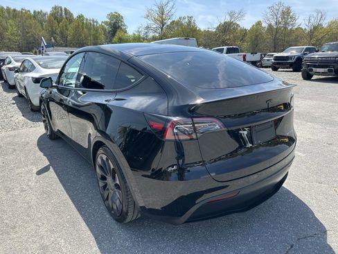 Used 2021 Tesla Model Y Performance image 6