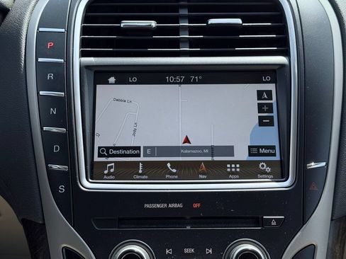 Used 2016 Lincoln MKX Reserve w/ Enhanced Security Package AWD/4WD image 41