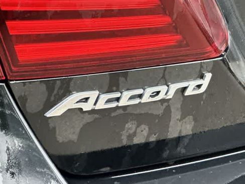 Used 2017 Honda Accord EX-L image 19
